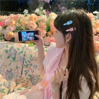 火红的杜鹃花